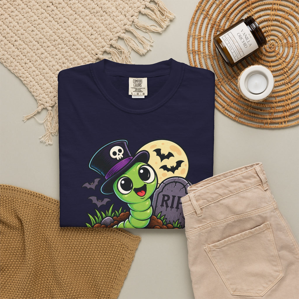 Living My Best Afterlife – Cute Halloween Graveyard Worm T-Shirt