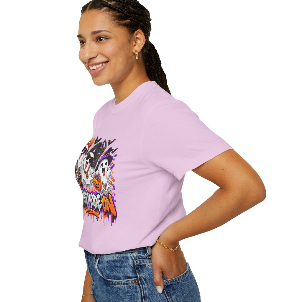 Ghost Mode: ON – Halloween Ghosts Graphic T-Shirt