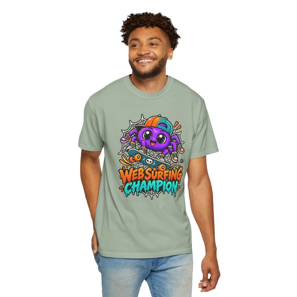 Web Surfing Champion – Cute Halloween Spider T-Shirt