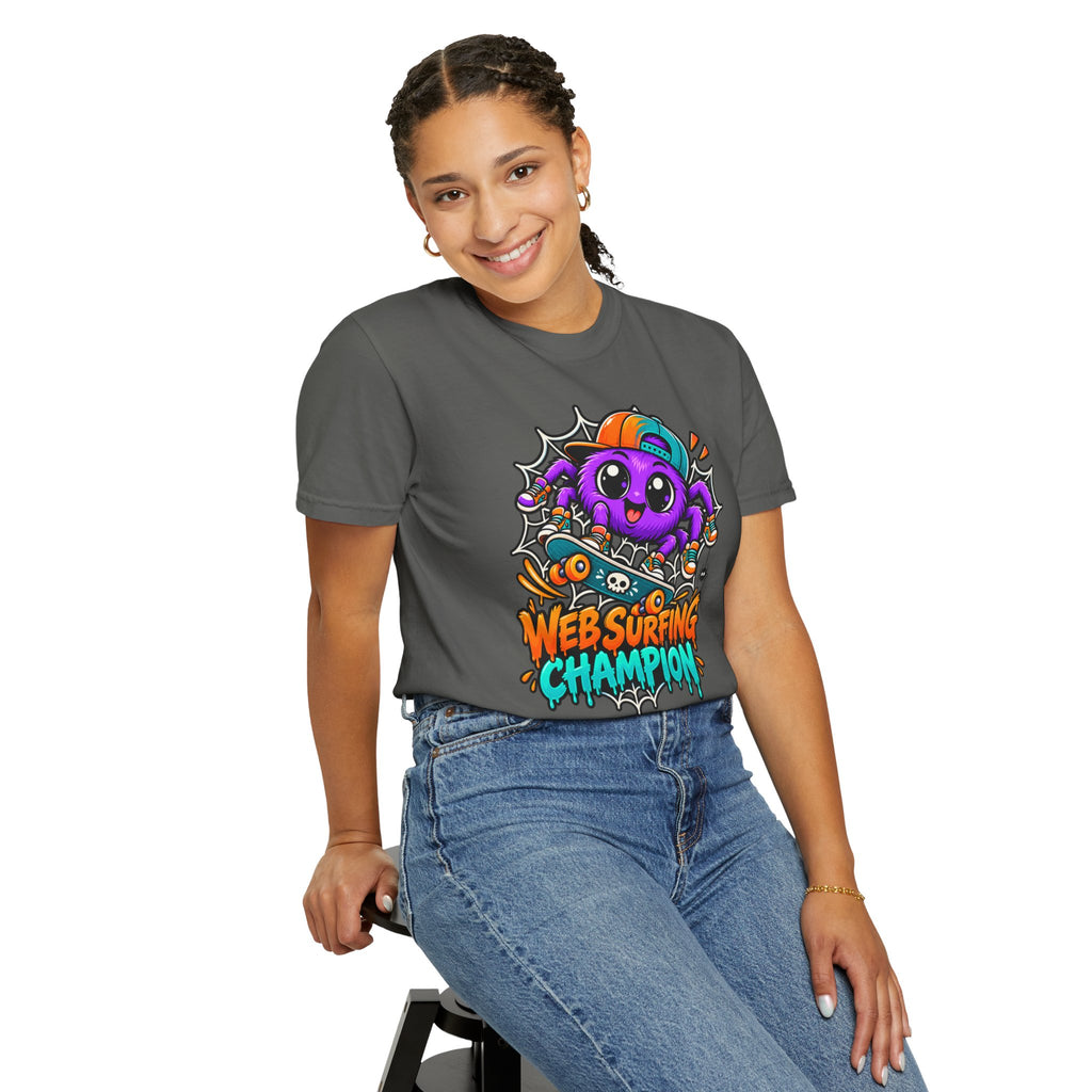 Web Surfing Champion – Cute Halloween Spider T-Shirt