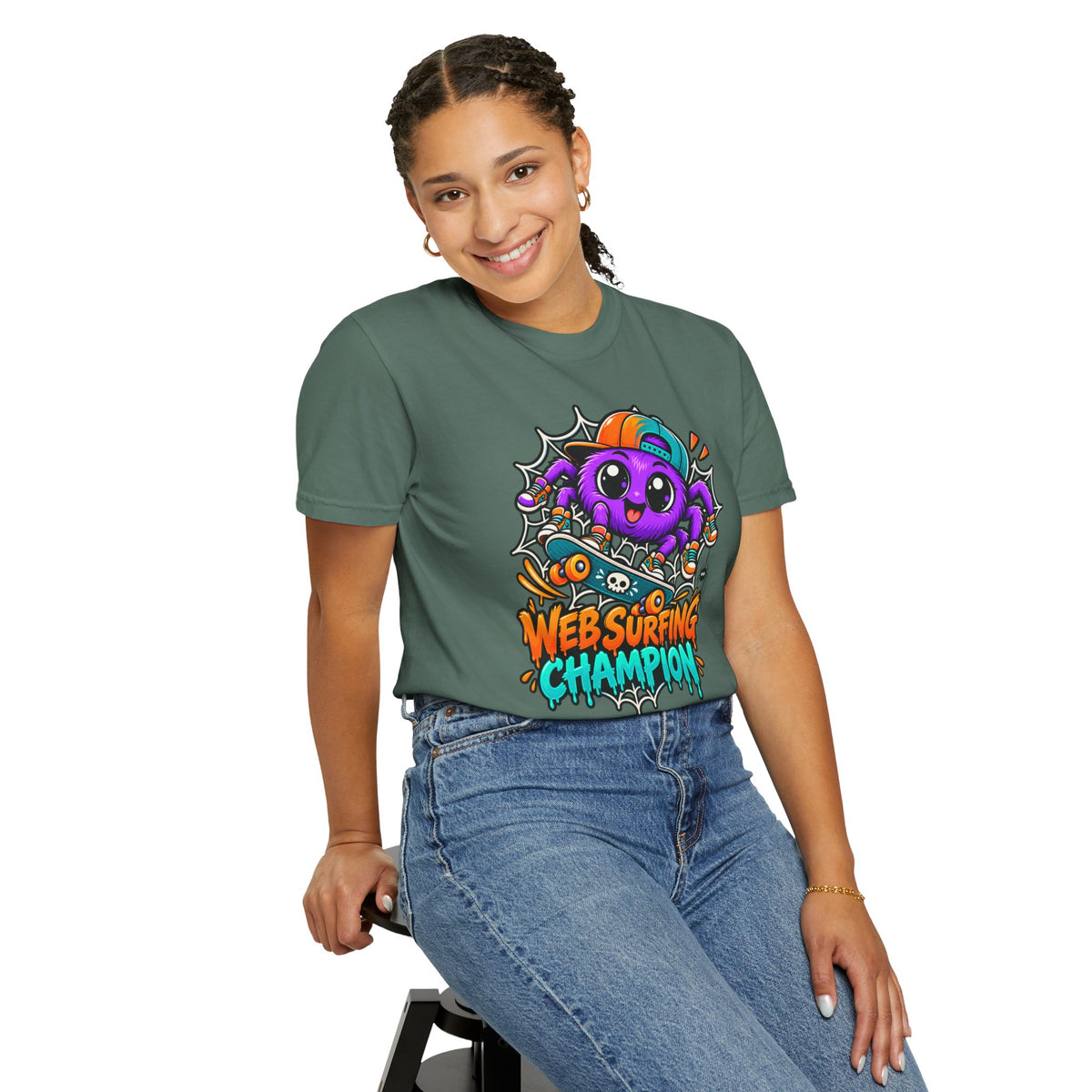 Web Surfing Champion – Cute Halloween Spider T-Shirt
