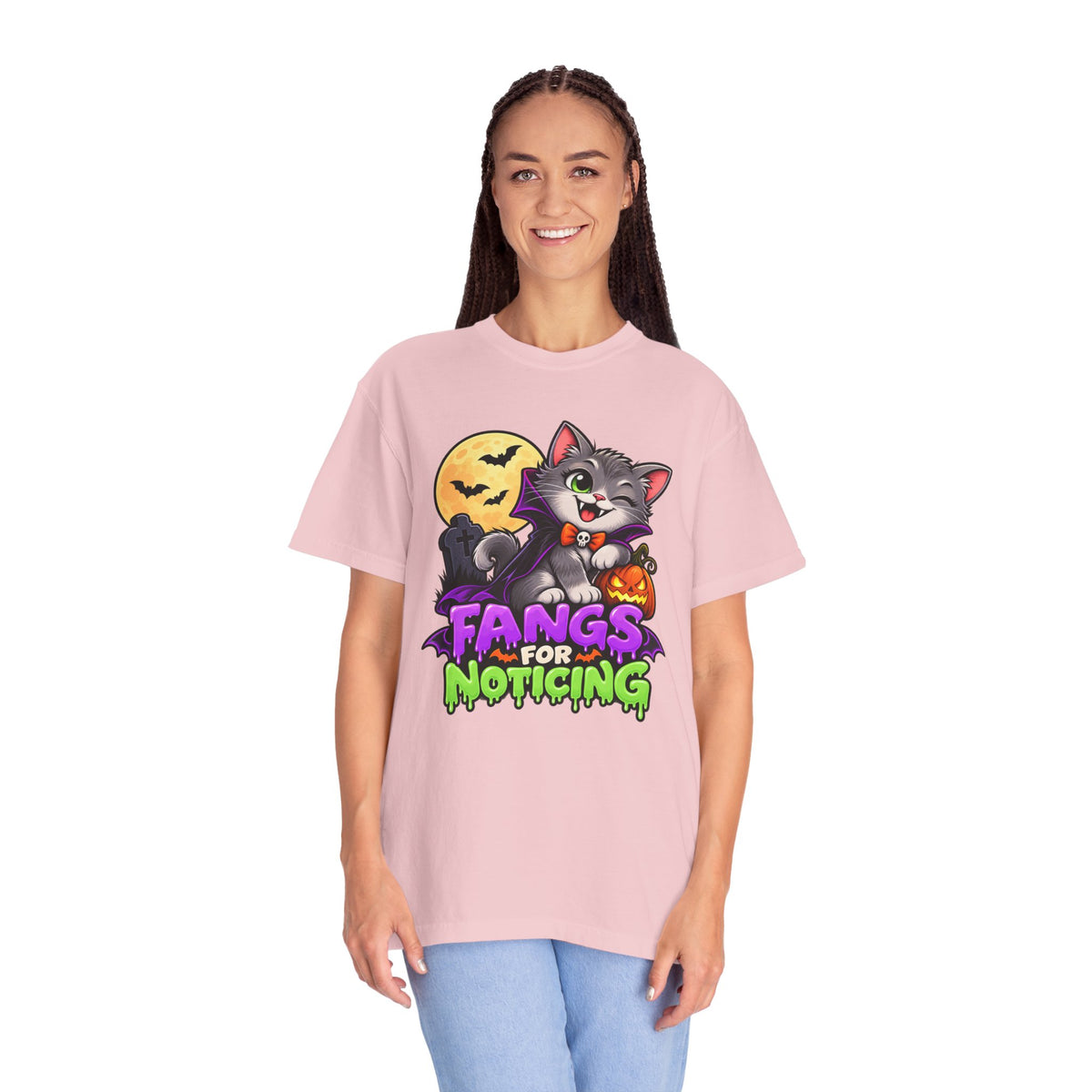 Fangs for Noticing – Cute Vampire Cat Halloween T-Shirt