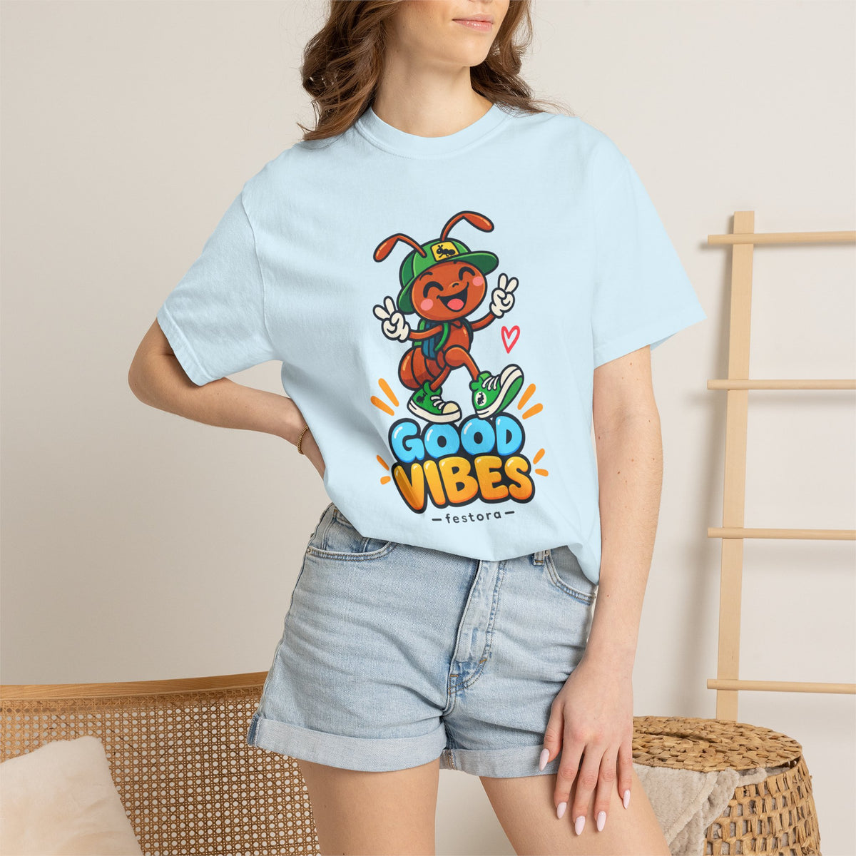 Good Vibes – Happy Ant Graphic T-Shirt