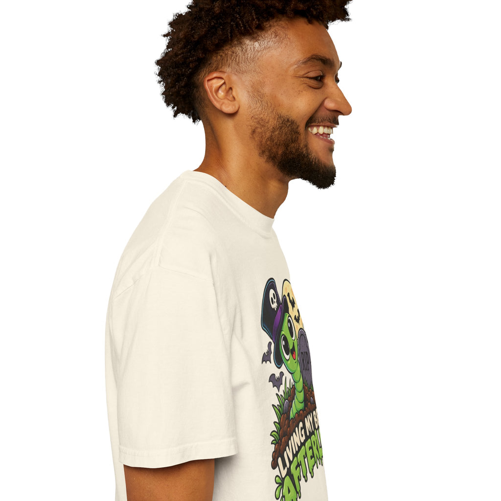 Living My Best Afterlife – Cute Halloween Graveyard Worm T-Shirt