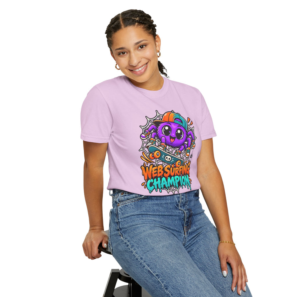 Web Surfing Champion – Cute Halloween Spider T-Shirt