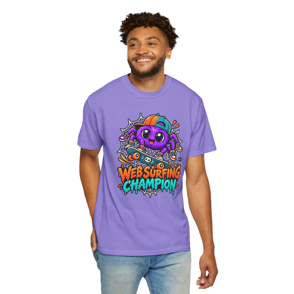 Web Surfing Champion – Cute Halloween Spider T-Shirt