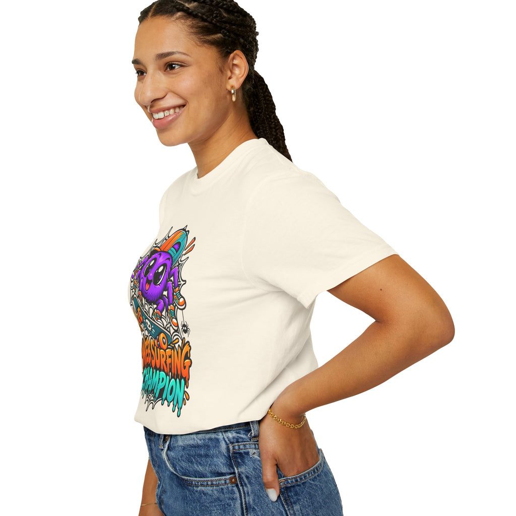 Web Surfing Champion – Cute Halloween Spider T-Shirt
