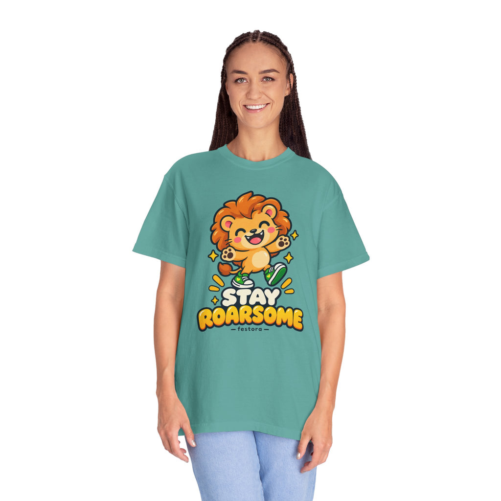 Stay Roarsome – Cute Happy Lion Graphic T-Shirt