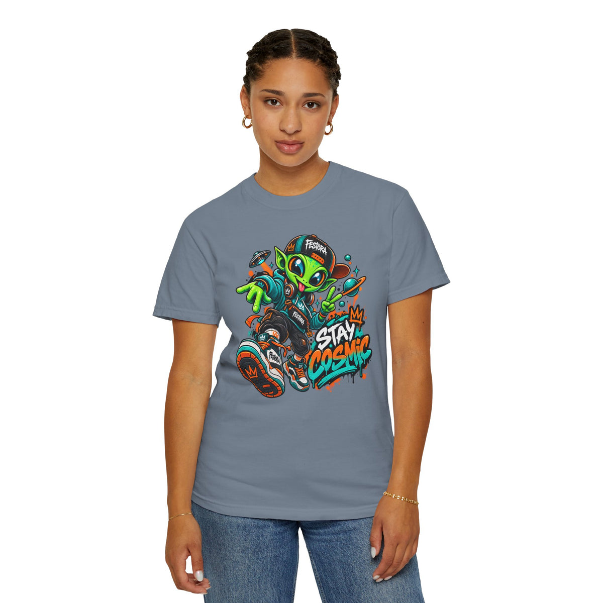 Alien Streetwear T-Shirt — “Stay Cosmic” Graphic Tee