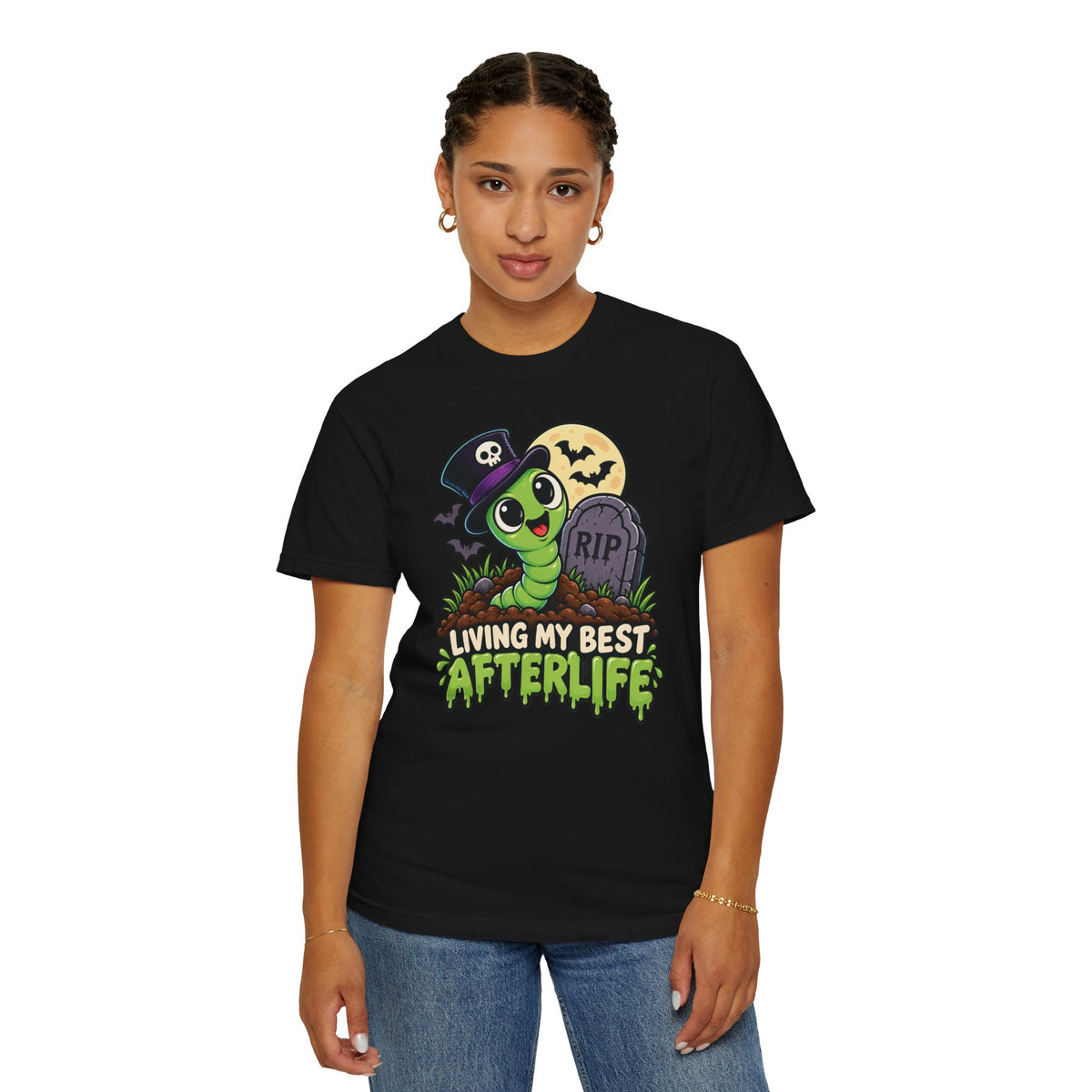 Living My Best Afterlife – Cute Halloween Graveyard Worm T-Shirt