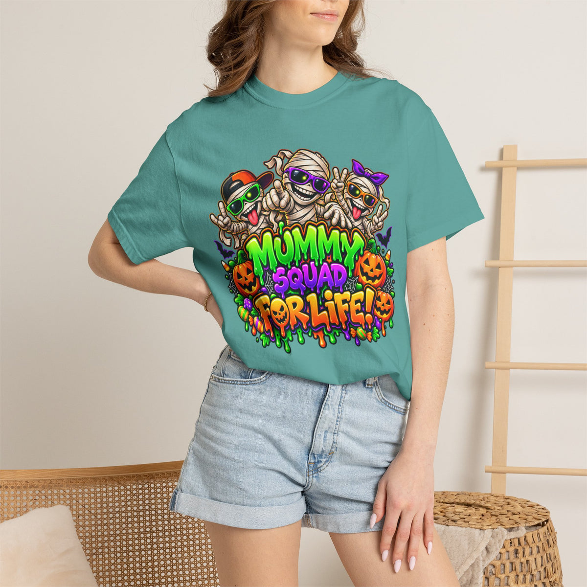 Mummy Squad For Life Halloween T-Shirt – Funny Colorful Mummy Graphic Tee