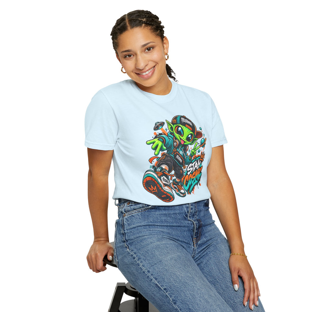 Alien Streetwear T-Shirt — “Stay Cosmic” Graphic Tee