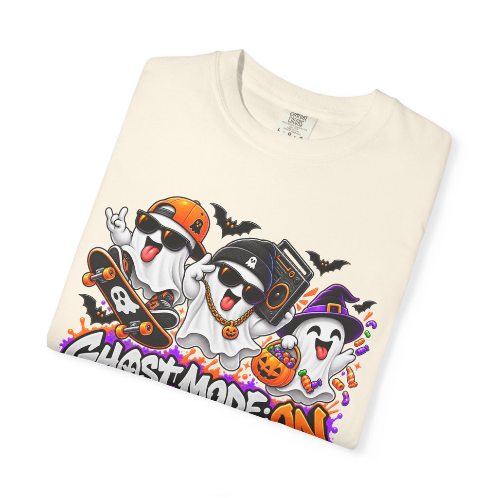 Ghost Mode: ON – Halloween Ghosts Graphic T-Shirt