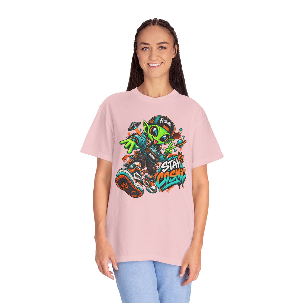 Alien Streetwear T-Shirt — “Stay Cosmic” Graphic Tee