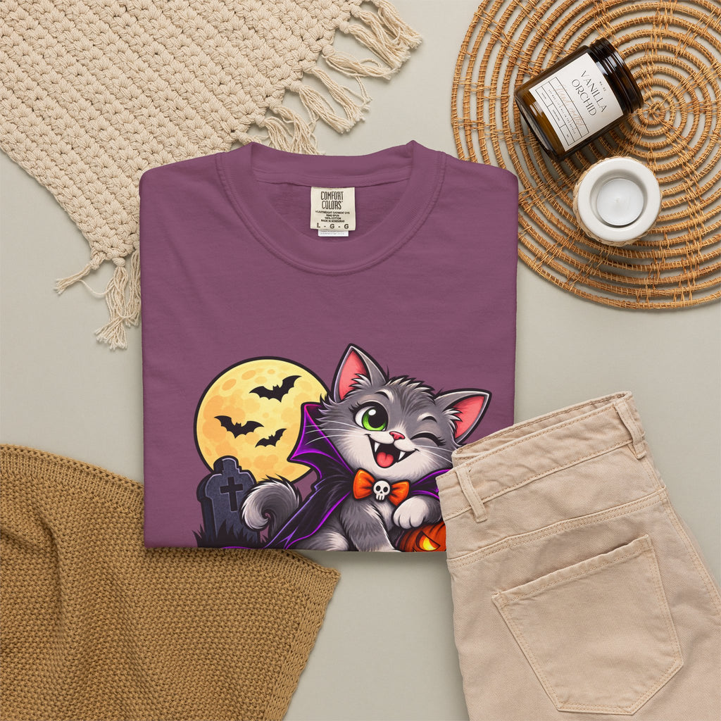 Fangs for Noticing – Cute Vampire Cat Halloween T-Shirt