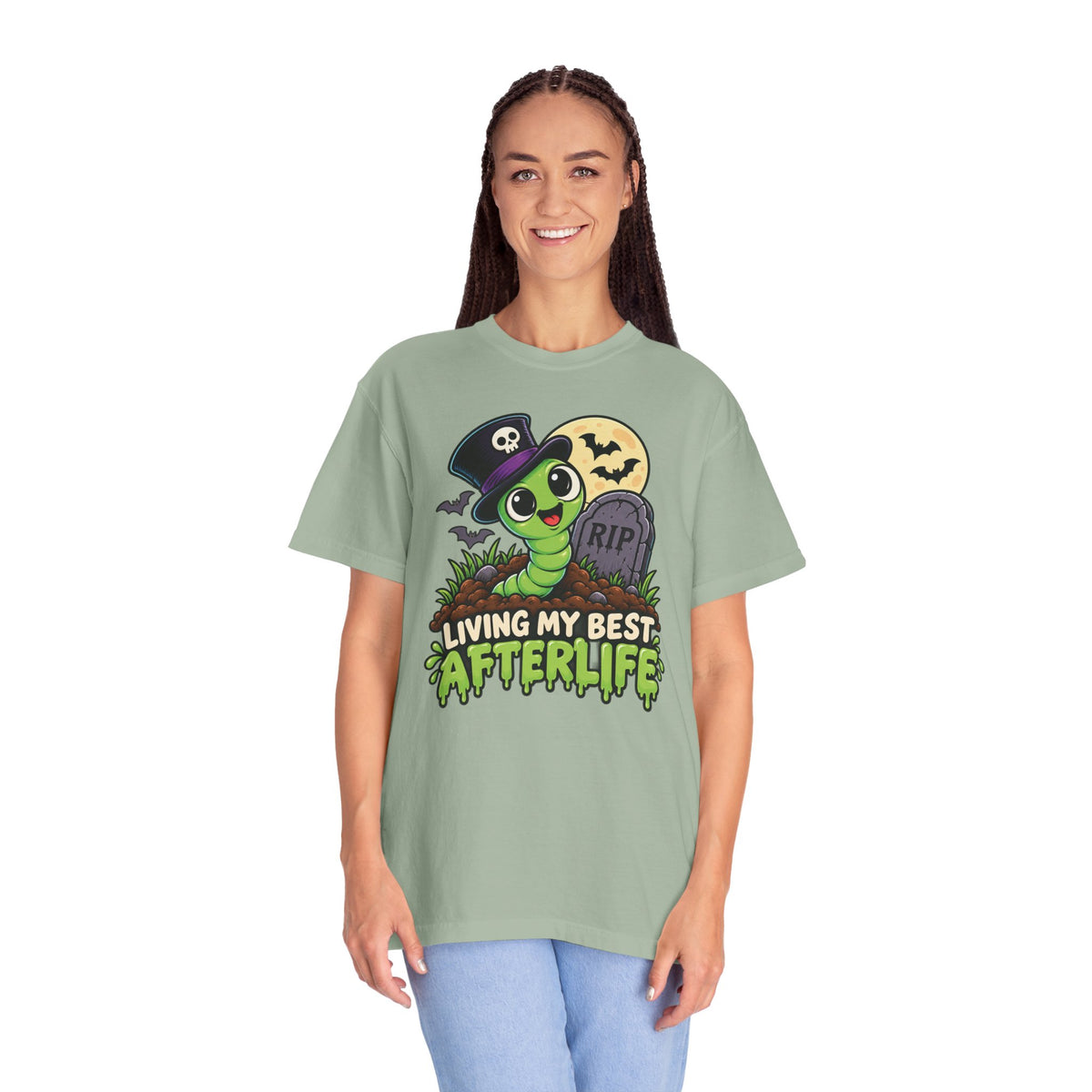 Living My Best Afterlife – Cute Halloween Graveyard Worm T-Shirt
