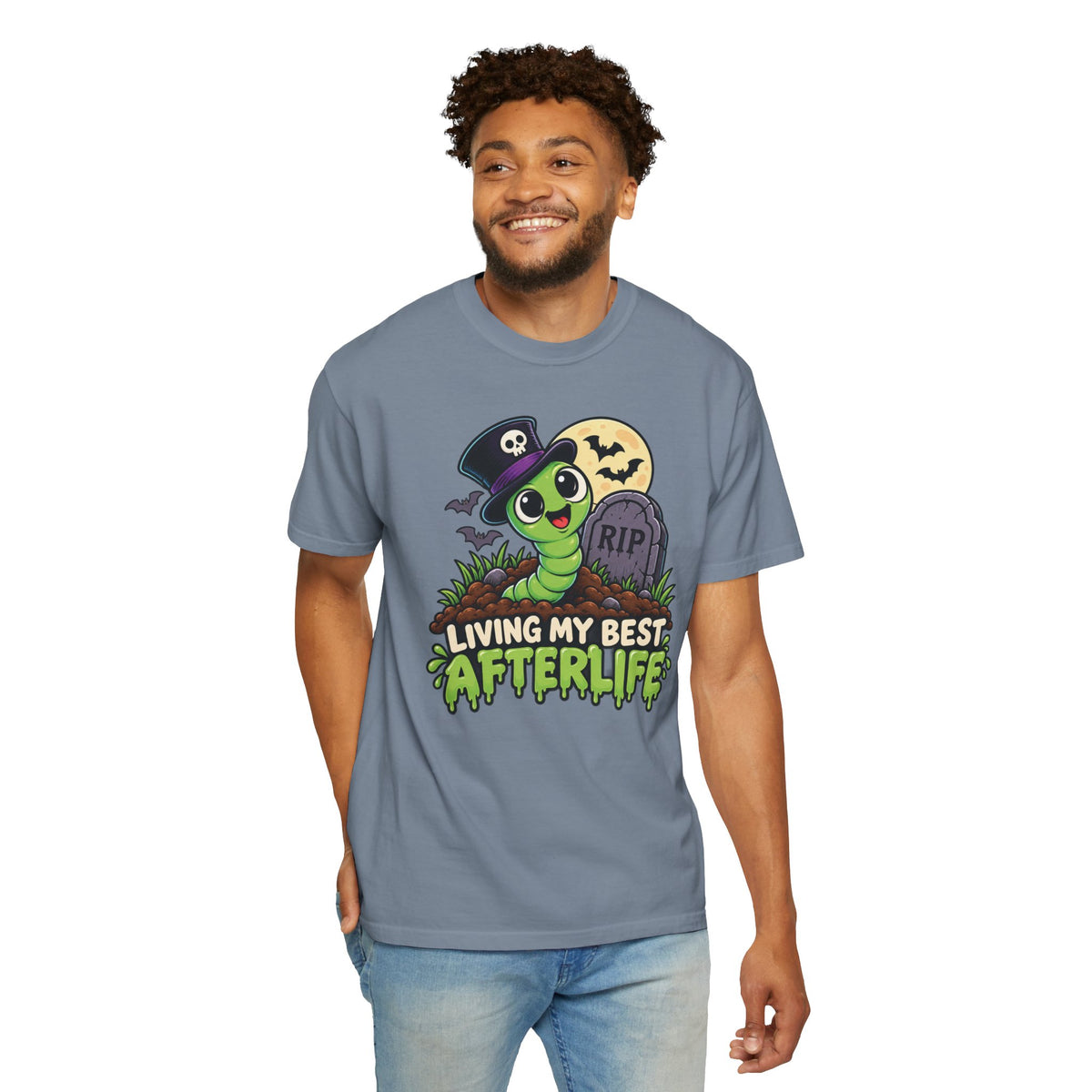 Living My Best Afterlife – Cute Halloween Graveyard Worm T-Shirt