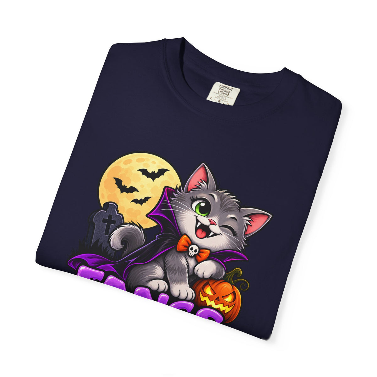Fangs for Noticing – Cute Vampire Cat Halloween T-Shirt