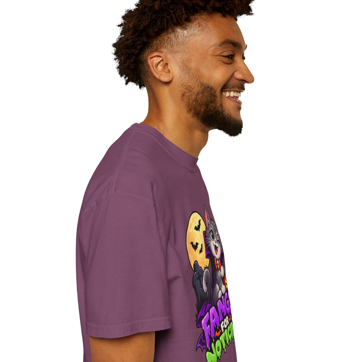 Fangs for Noticing – Cute Vampire Cat Halloween T-Shirt