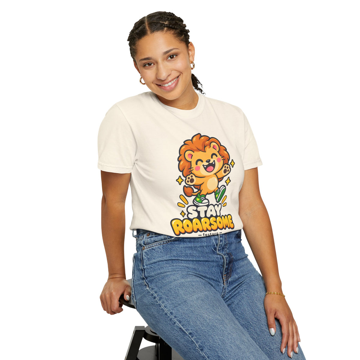 Stay Roarsome – Cute Happy Lion Graphic T-Shirt