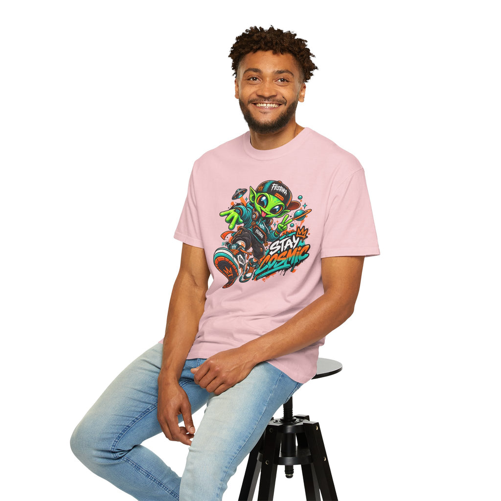 Alien Streetwear T-Shirt — “Stay Cosmic” Graphic Tee