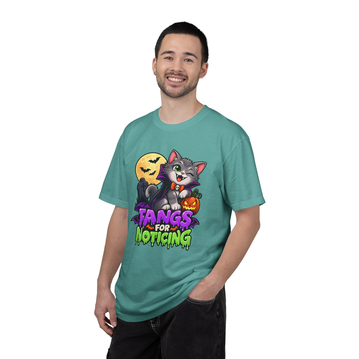 Fangs for Noticing – Cute Vampire Cat Halloween T-Shirt