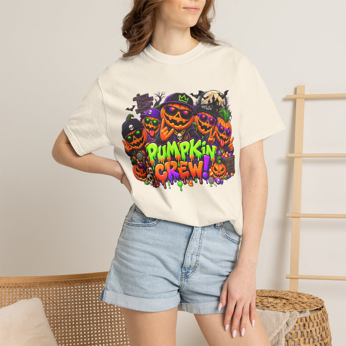 Pumpkin Crew Halloween T-Shirt – Funny Jack O’ Lantern Graphic Tee