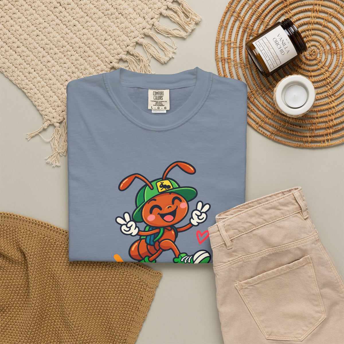 Good Vibes – Happy Ant Graphic T-Shirt