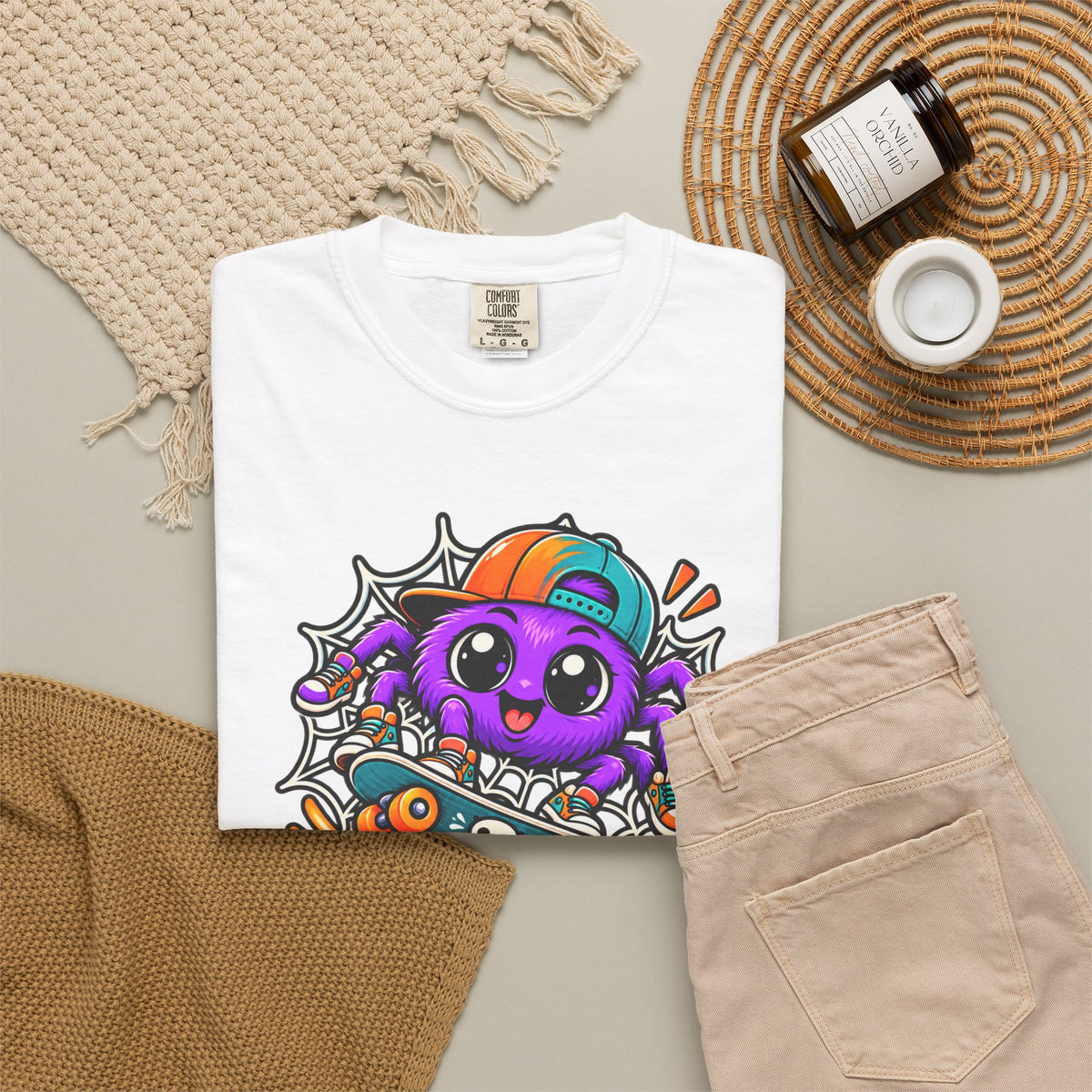 Web Surfing Champion – Cute Halloween Spider T-Shirt