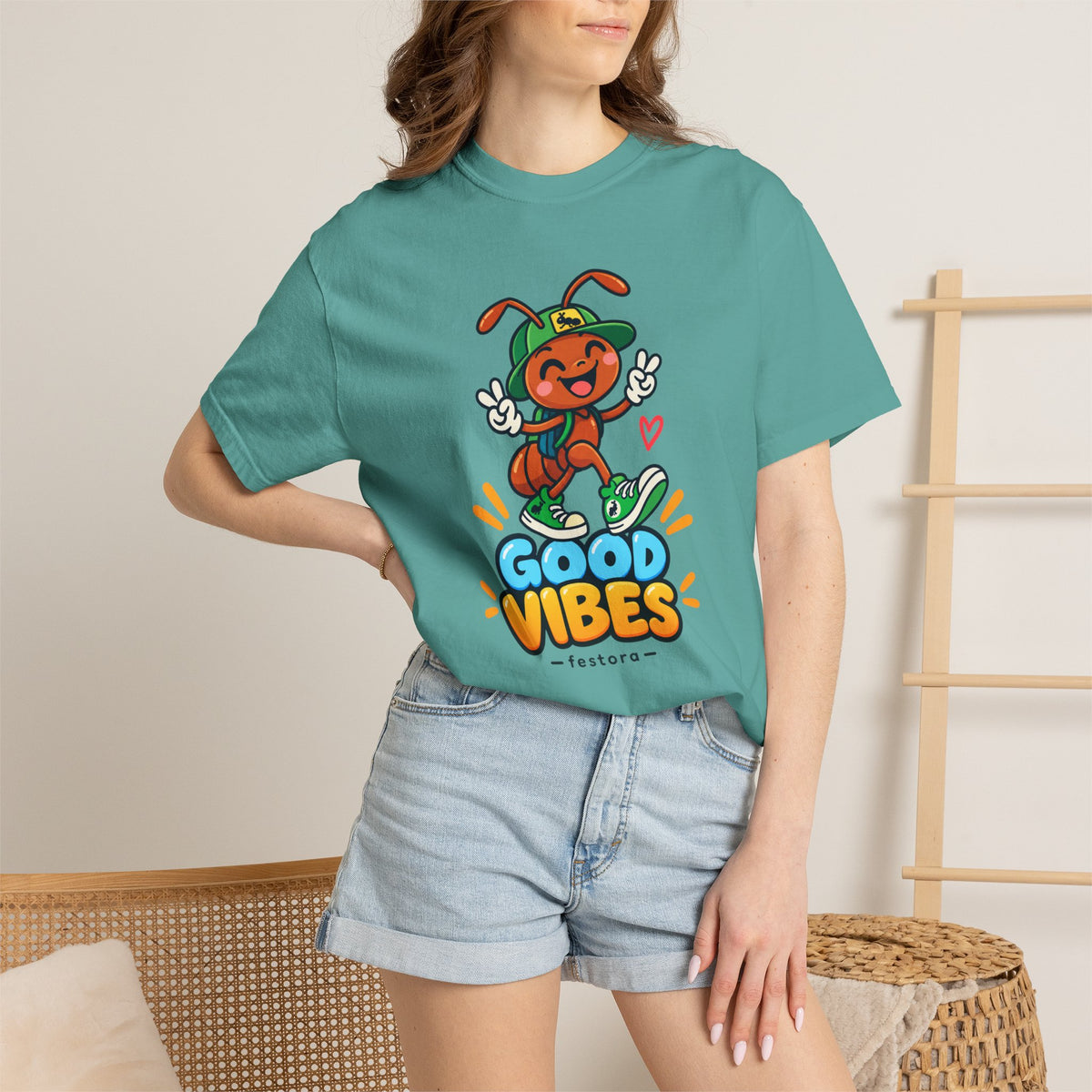 Good Vibes – Happy Ant Graphic T-Shirt