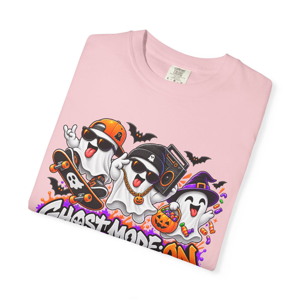 Ghost Mode: ON – Halloween Ghosts Graphic T-Shirt