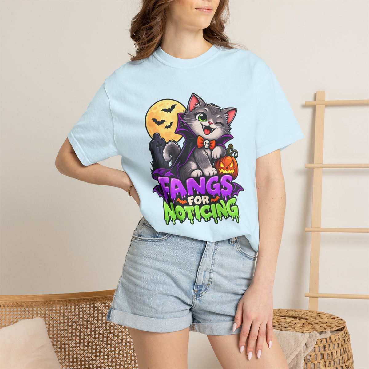 Fangs for Noticing – Cute Vampire Cat Halloween T-Shirt