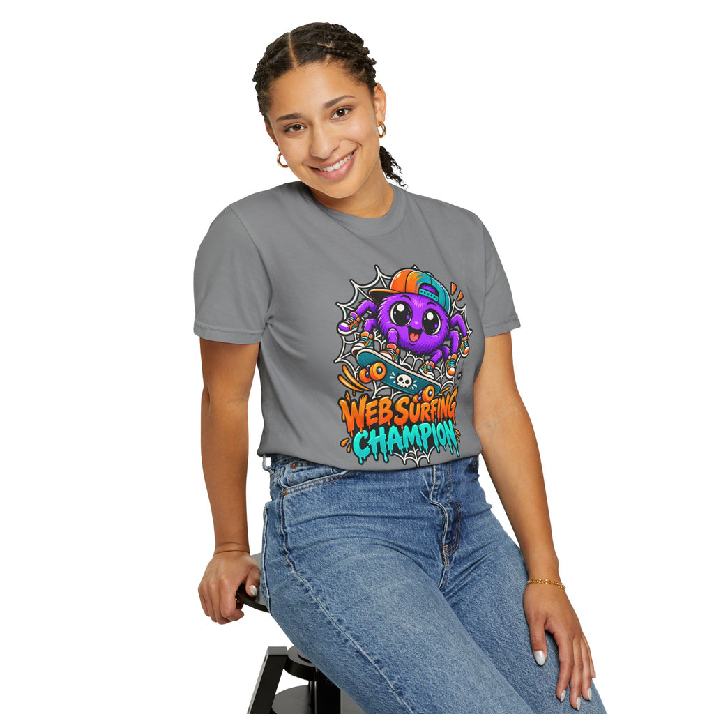 Web Surfing Champion – Cute Halloween Spider T-Shirt