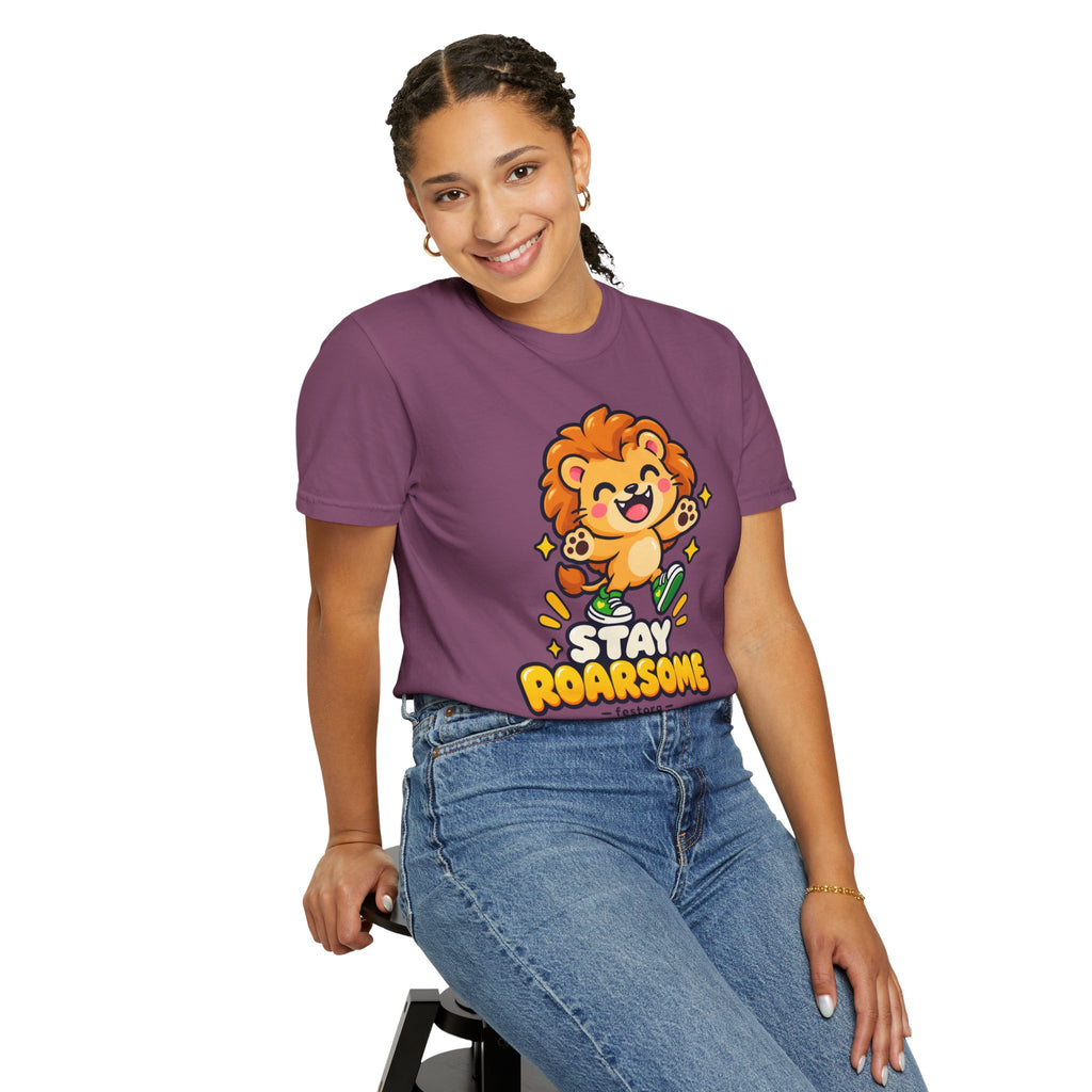 Stay Roarsome – Cute Happy Lion Graphic T-Shirt