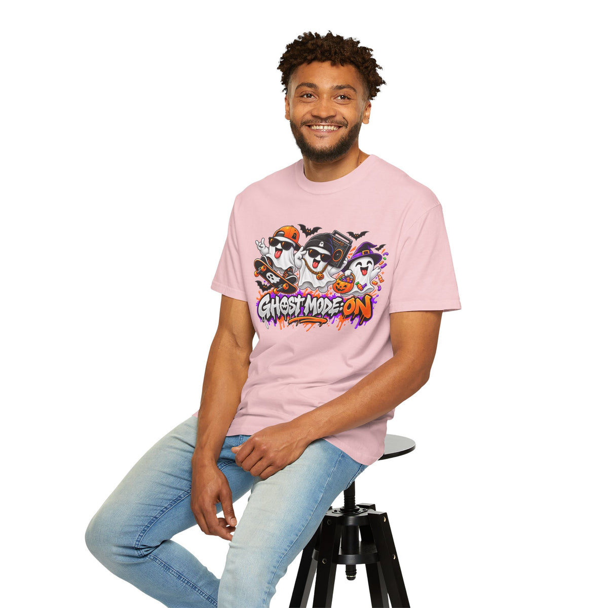 Ghost Mode: ON – Halloween Ghosts Graphic T-Shirt