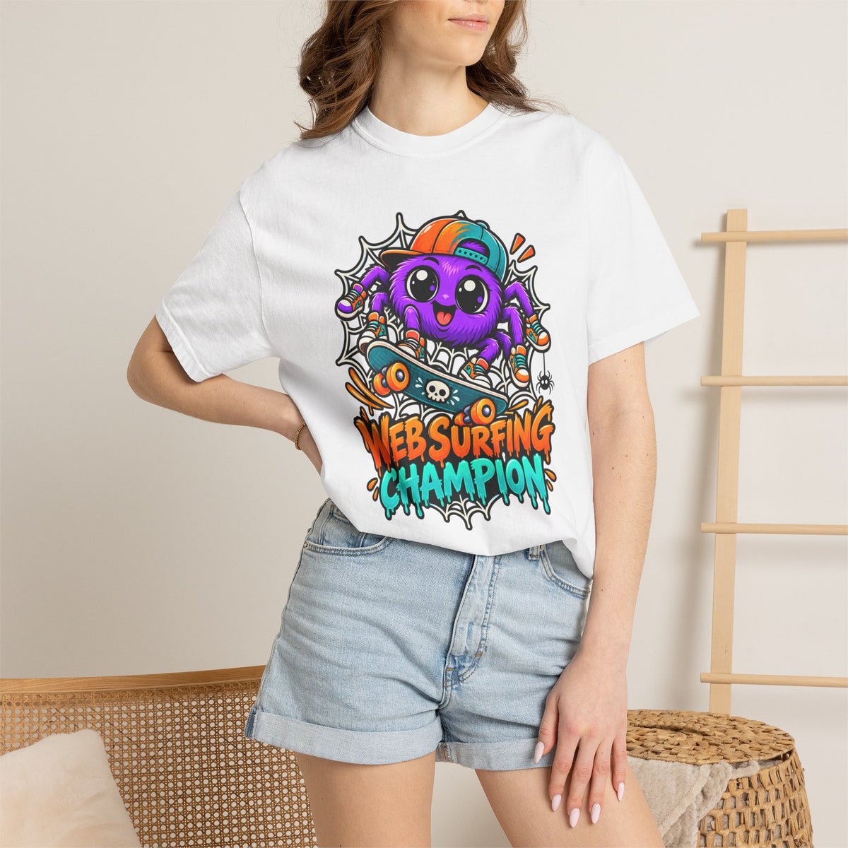 Web Surfing Champion – Cute Halloween Spider T-Shirt