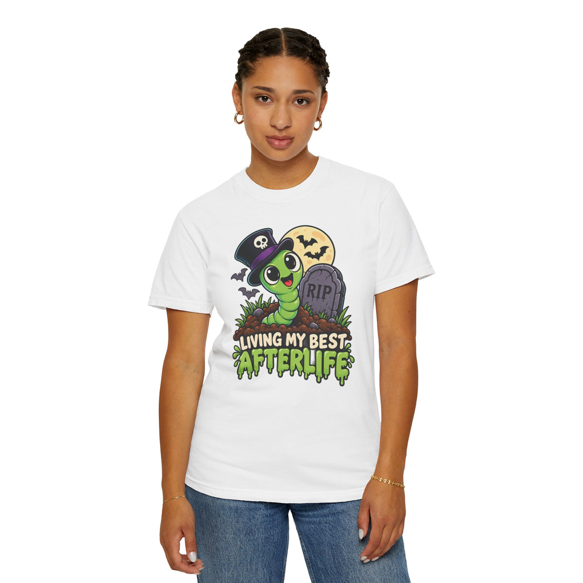 Living My Best Afterlife – Cute Halloween Graveyard Worm T-Shirt