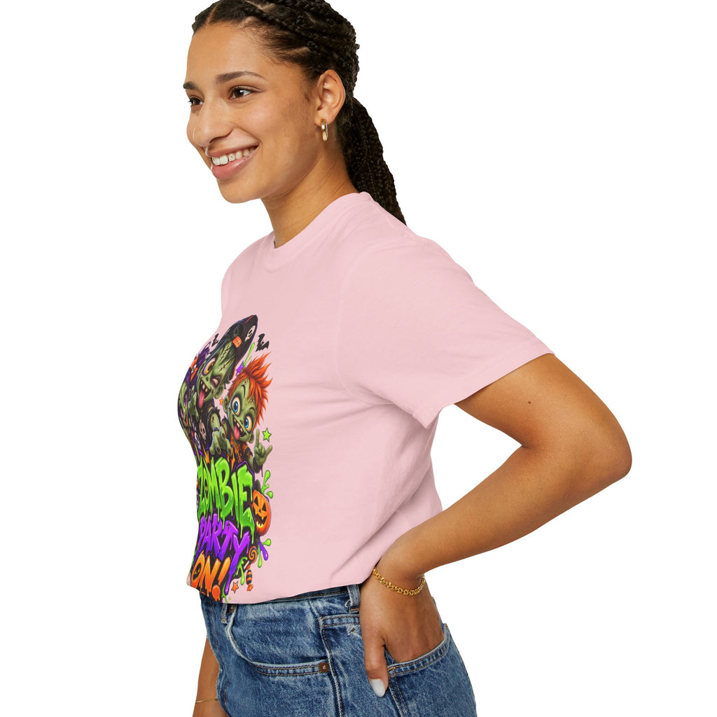 Zombie Party On! – Halloween Zombie Crew Graphic T-Shirt