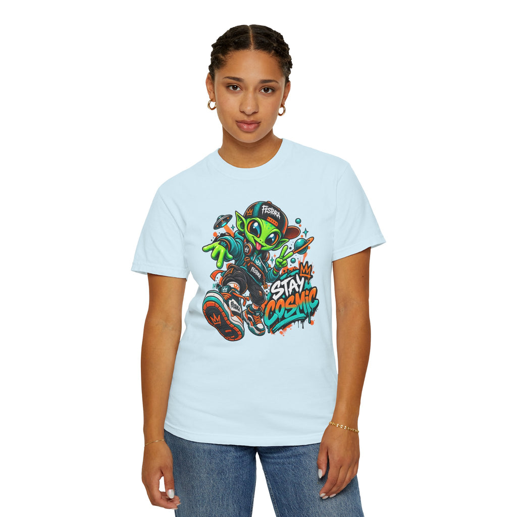 Alien Streetwear T-Shirt — “Stay Cosmic” Graphic Tee