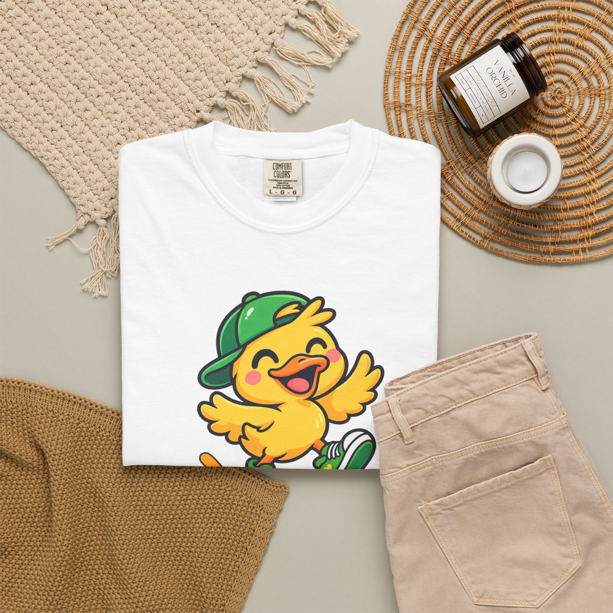Just Ducky! – Cute Happy Duck Graphic T-Shirt