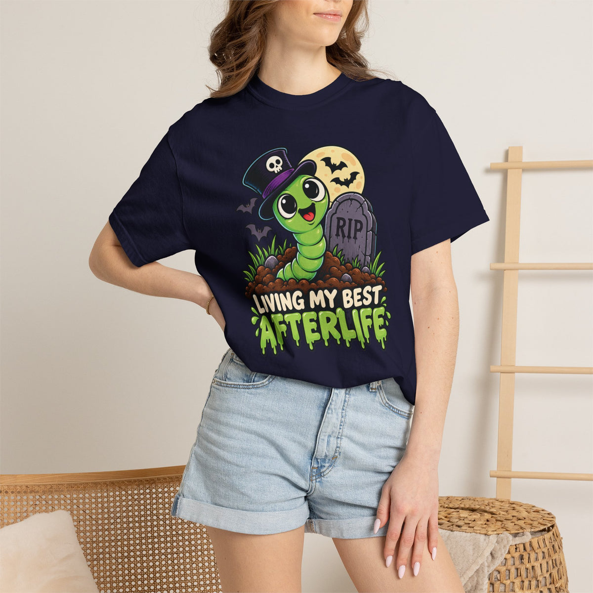 Living My Best Afterlife – Cute Halloween Graveyard Worm T-Shirt