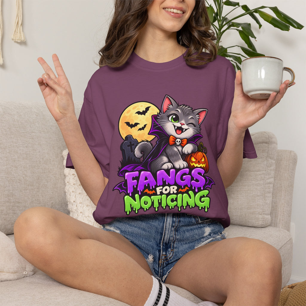 Fangs for Noticing – Cute Vampire Cat Halloween T-Shirt