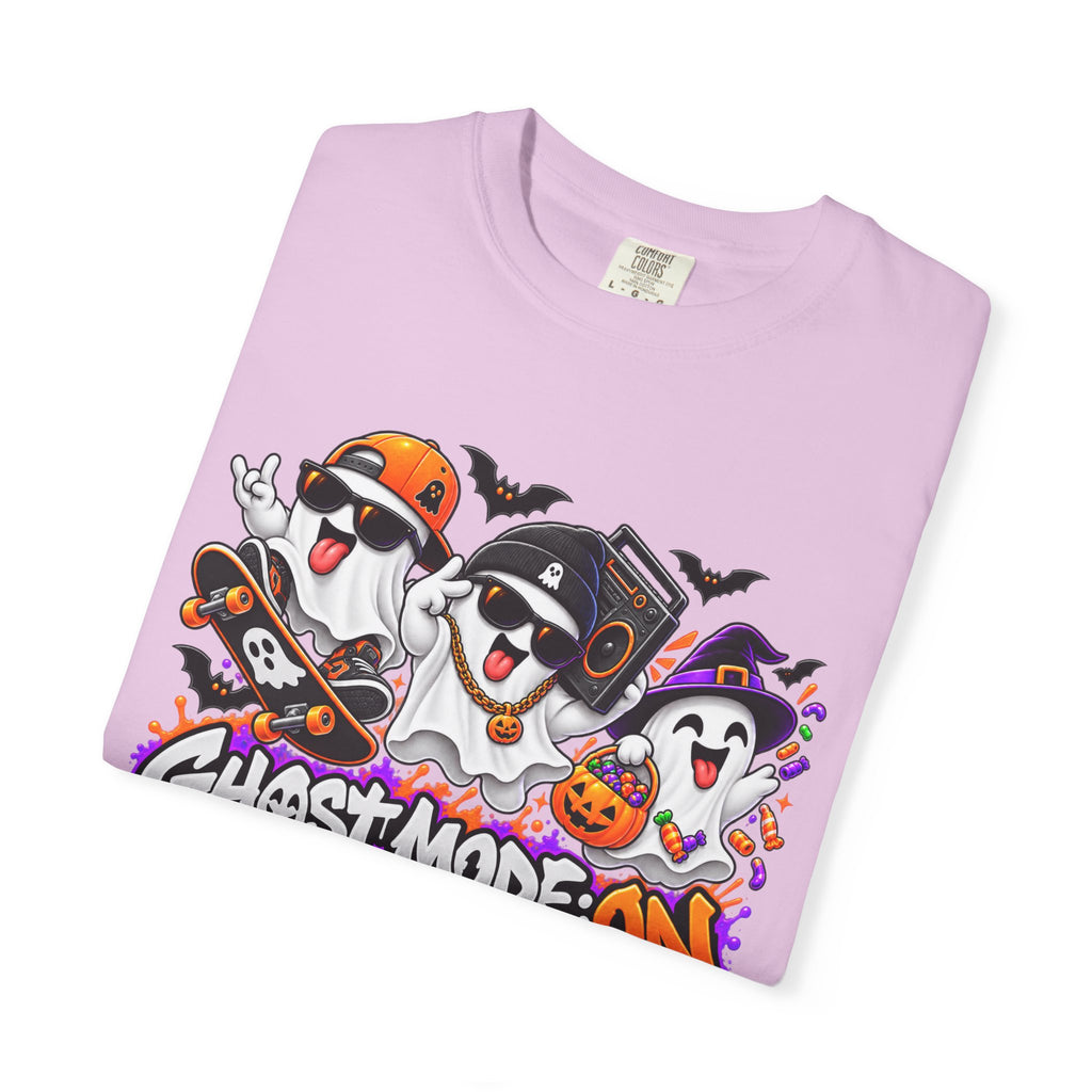 Ghost Mode: ON – Halloween Ghosts Graphic T-Shirt
