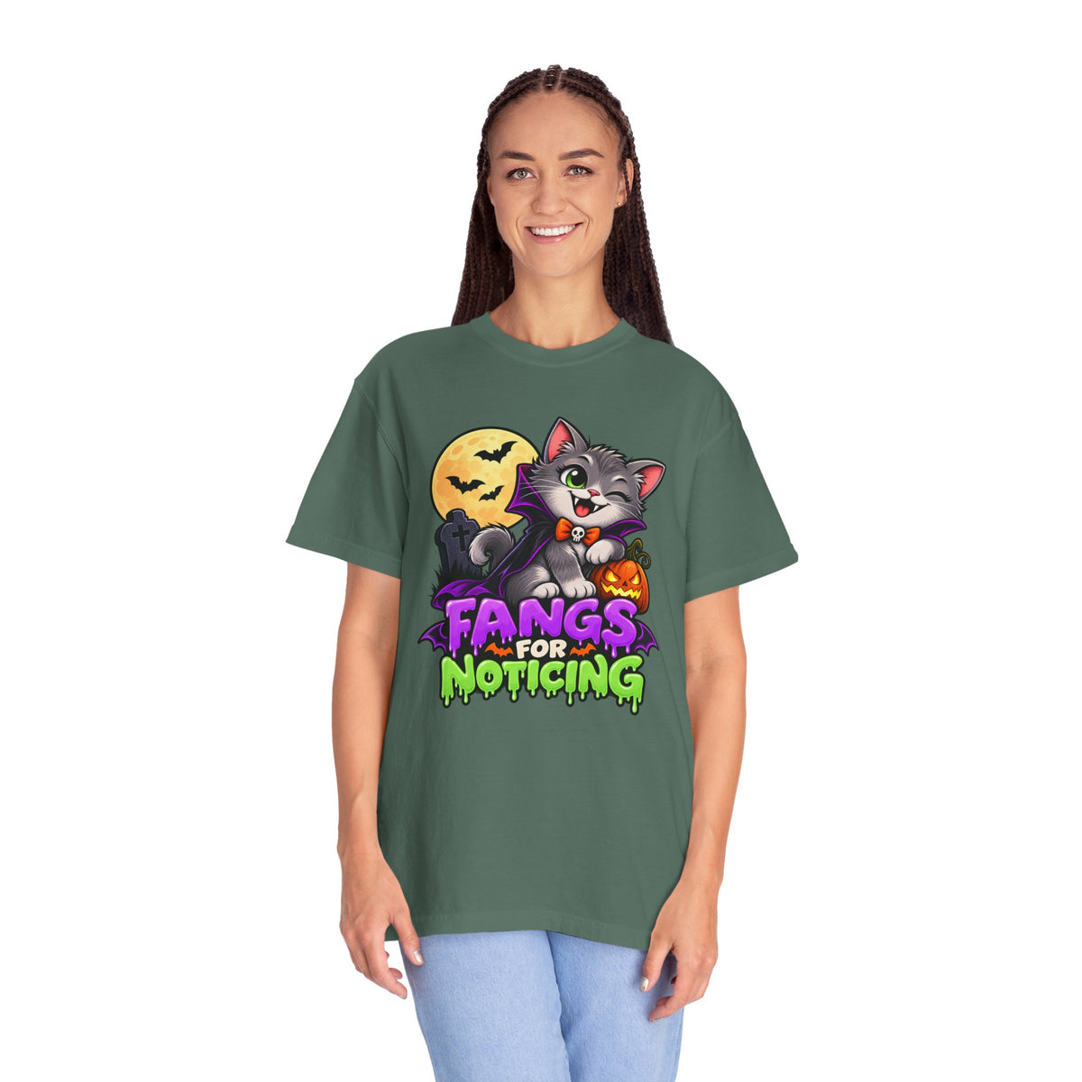Fangs for Noticing – Cute Vampire Cat Halloween T-Shirt