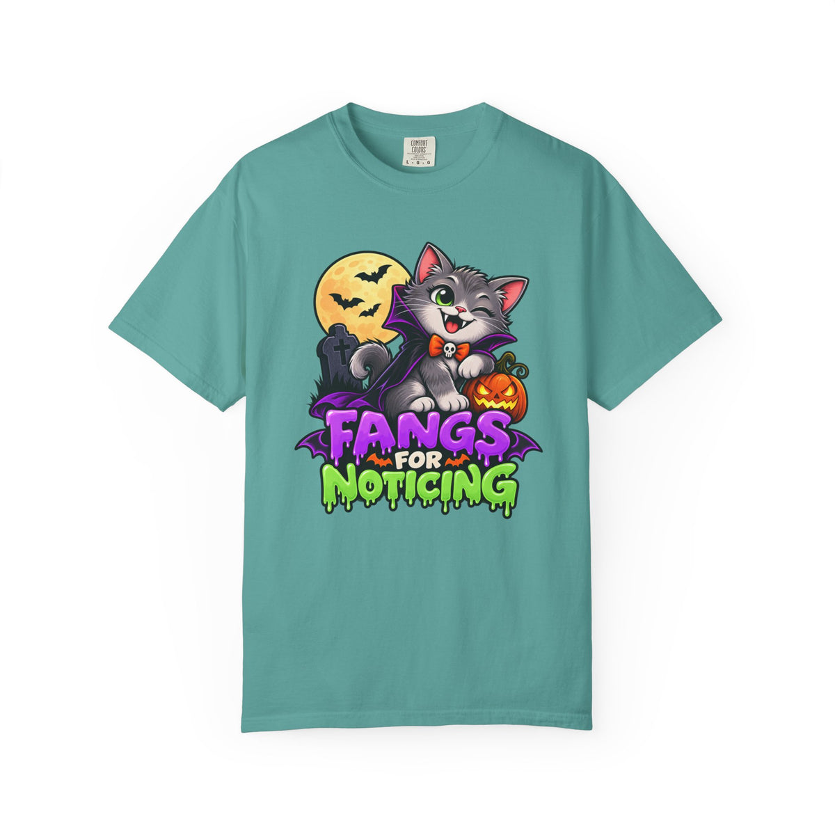Fangs for Noticing – Cute Vampire Cat Halloween T-Shirt