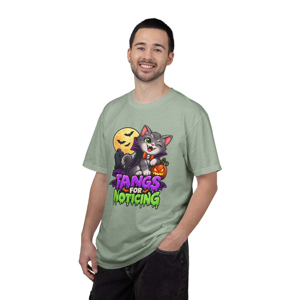 Fangs for Noticing – Cute Vampire Cat Halloween T-Shirt