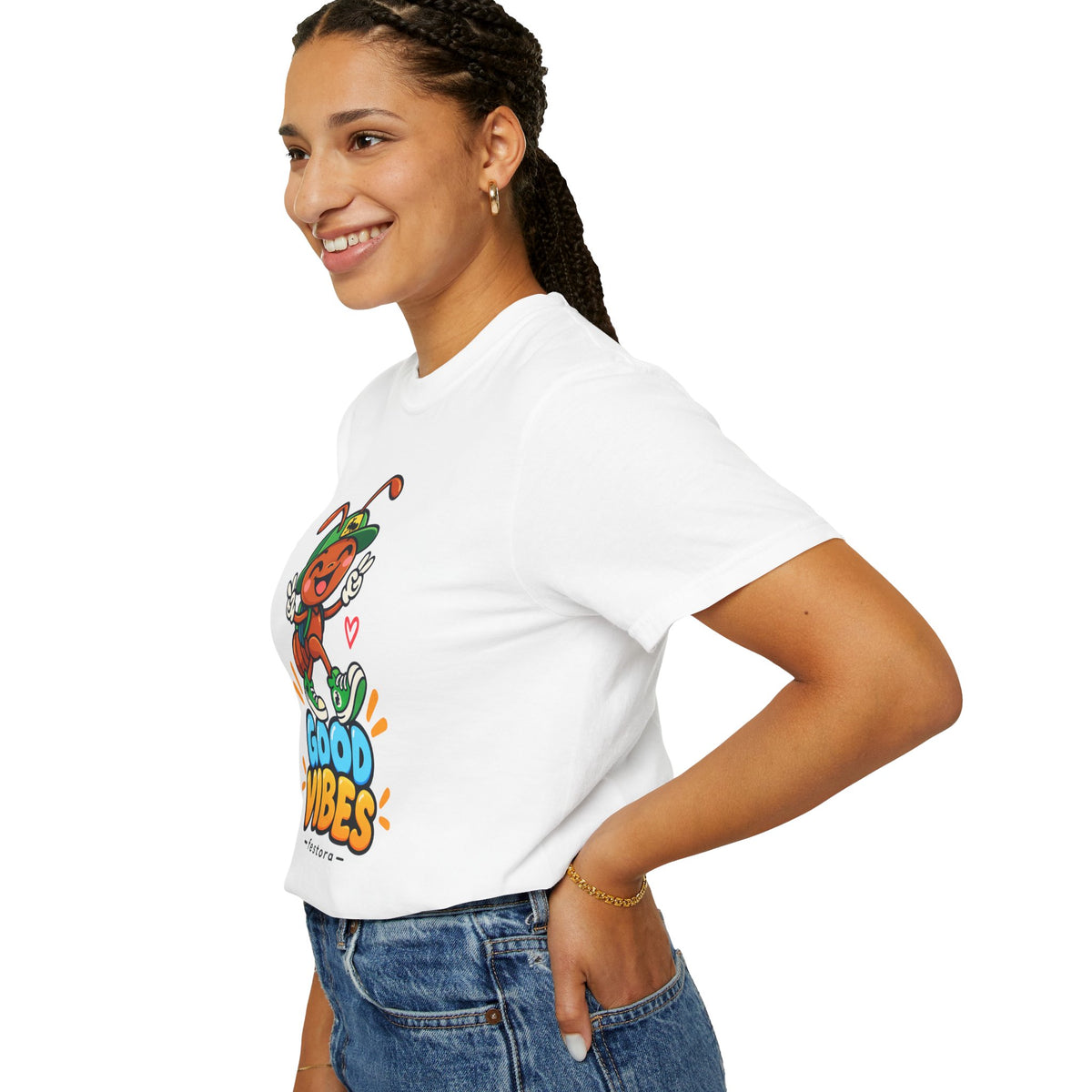 Good Vibes – Happy Ant Graphic T-Shirt