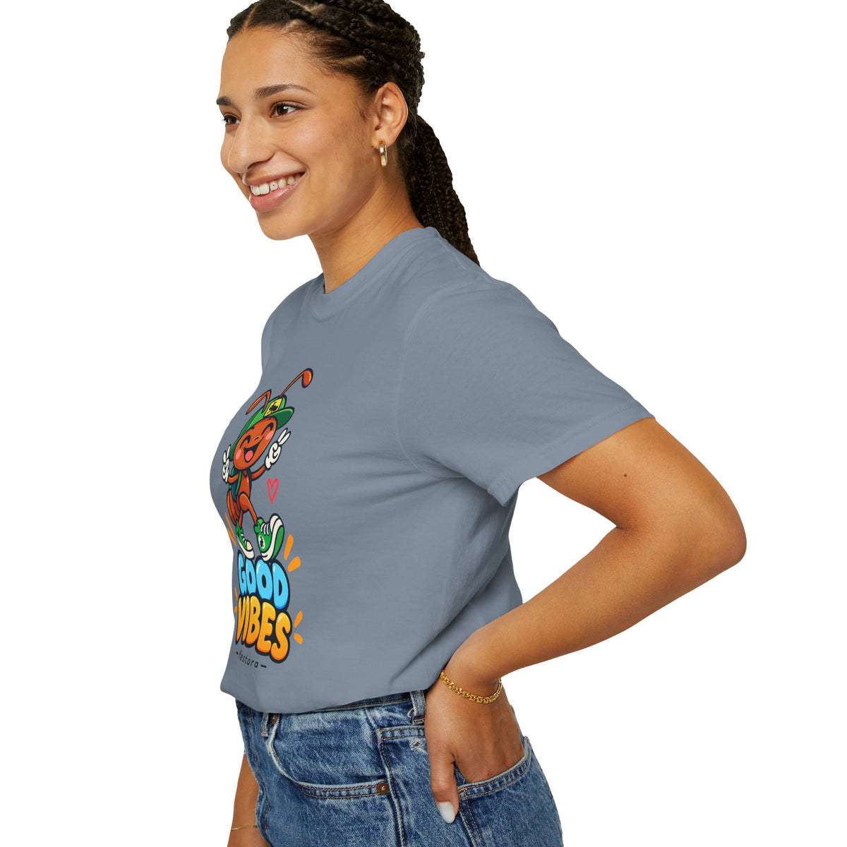 Good Vibes – Happy Ant Graphic T-Shirt