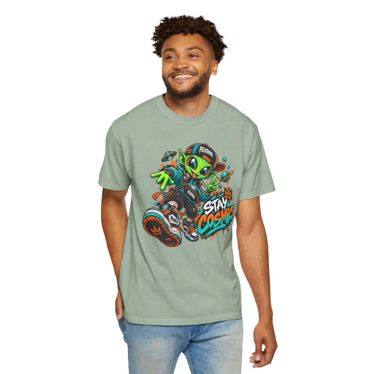 Alien Streetwear T-Shirt — “Stay Cosmic” Graphic Tee
