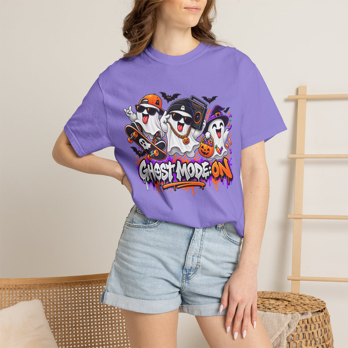 Ghost Mode: ON – Halloween Ghosts Graphic T-Shirt